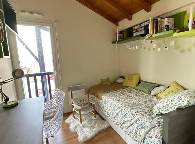 Bel Avec Piscine Appartement